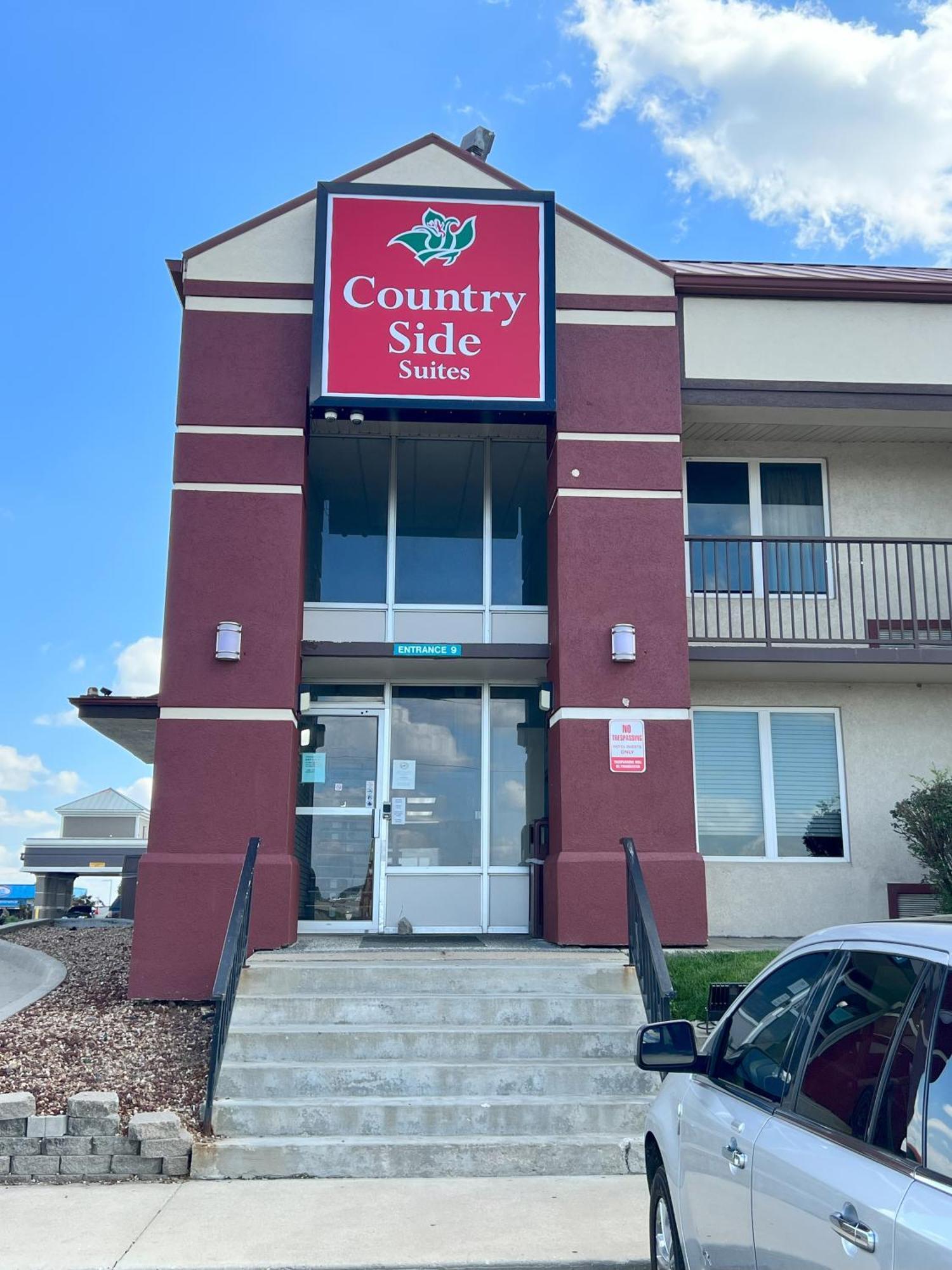 Countryside Suites Kansas City Independence I-70 East Sports Complex Hotel Exterior photo