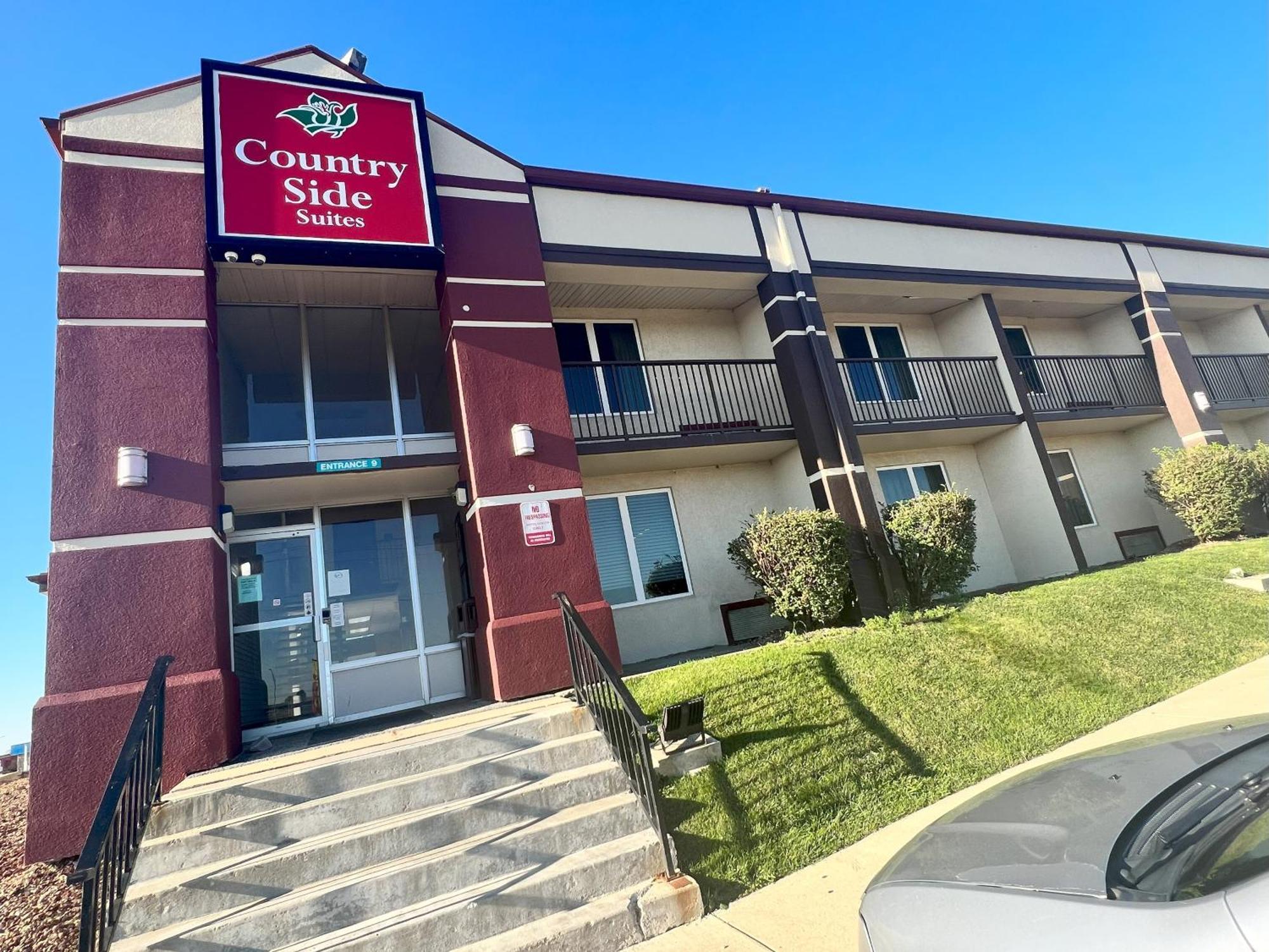 Countryside Suites Kansas City Independence I-70 East Sports Complex Hotel Exterior photo